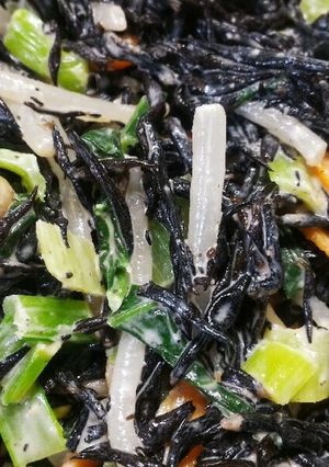 ひじきの味噌マヨサラダ☆お好きな野菜で-レシピのメイン写真