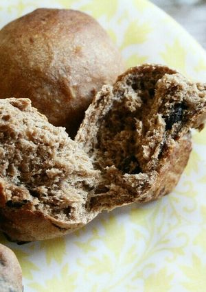 簡単!リメイク♪しっとりもっちり黒豆パン-レシピのメイン写真