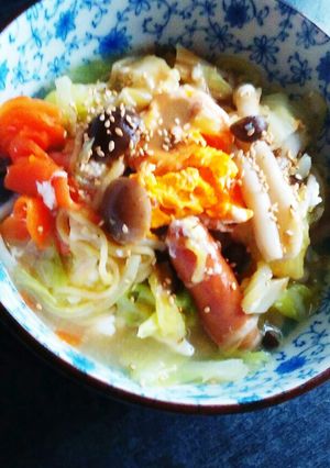 熱々、冷し中華ゴマだれラーメン♪-レシピのメイン写真