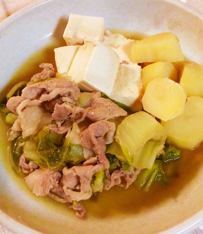 豚こま肉と白菜で♬ぼりゅ〜みぃ肉豆腐-レシピのメイン写真