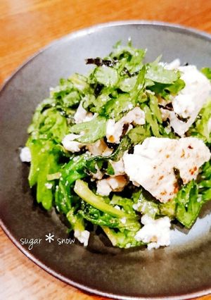 余った鍋の具材で!春菊の豆腐サラダ-レシピのメイン写真