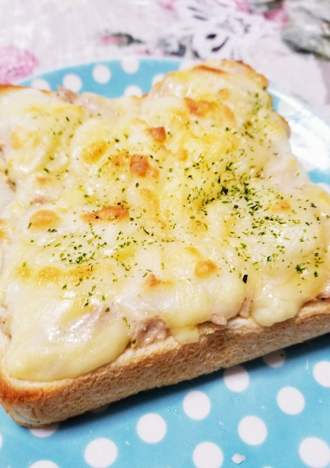 簡単☆とろ～りチーズがけツナマヨトースト-レシピのメイン写真