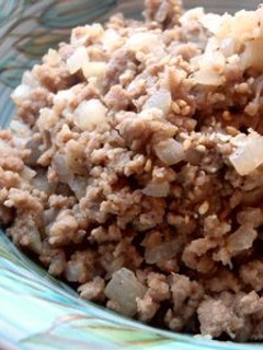 簡単◎うま塩牛肉そぼろのしっとりふりかけ-レシピのメイン写真