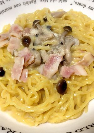 シチューの素でクリームソースパスタ-レシピのメイン写真