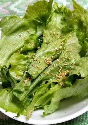もりもり食べれるレタスサラダ-レシピのメイン写真