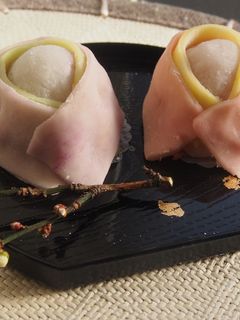 雛祭りデザート♪いちご大福のお雛様-レシピのメイン写真
