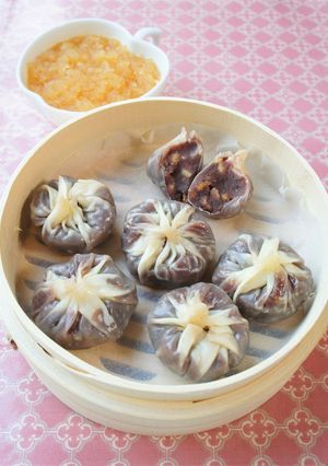 ❁胡桃小豆入小籠包～林檎生姜ソース添❁-レシピのメイン写真