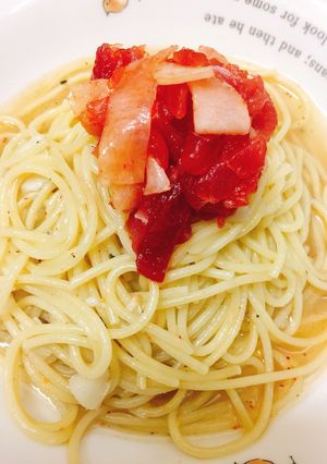 ペペロンチーノ、マグロとカクテキのせ-レシピのメイン写真