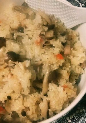 鶏ときのこの炊き込みご飯。おこわでも◎-レシピのメイン写真