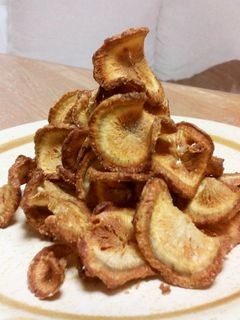 太いごぼう ②素揚げチップ( と鍋 )-レシピのメイン写真