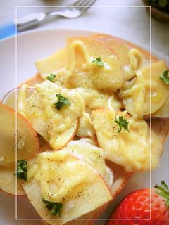 ハーブ香❀蒸し芋×スライス林檎のトースト-レシピのメイン写真
