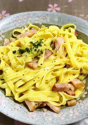 得する人損する人のカルボナーラ-レシピのメイン写真