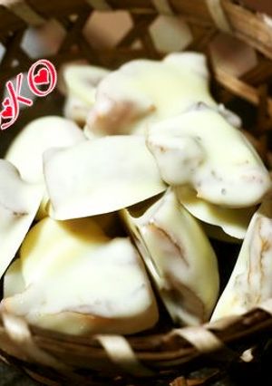 不思議な食感！干し柿ホワイトチョコ♪-レシピのメイン写真