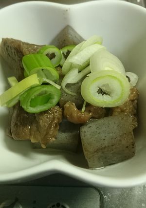 圧力鍋で牛スジこんにゃく煮込み-レシピのメイン写真