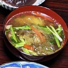 รูปของ 実家の美味しいお雑煮(醤油ベース)
