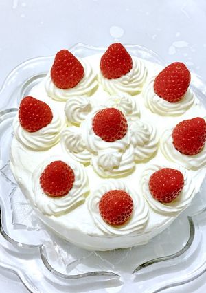 定番簡単美味✨苺デコレーション✨ケーキ-レシピのメイン写真