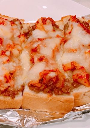 キムチ・納豆・チーズのピザ風トースト！-レシピのメイン写真