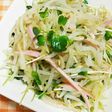 お財布の味方!もやしとカイワレのサラダ