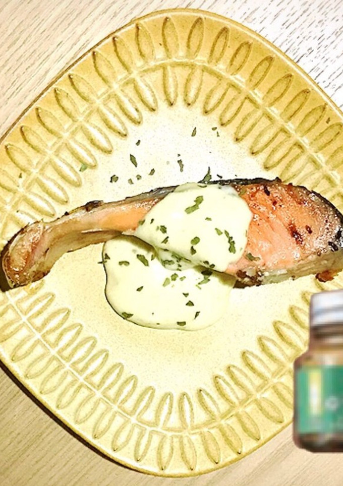 鮭の塩焼き 柚子胡椒マヨソースのせ♪-レシピのメイン写真