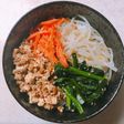 学校給食のビビンバ