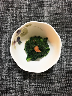 ニラの梅肉和え-レシピのメイン写真