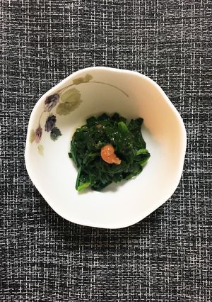 ニラの梅肉和え-レシピのメイン写真