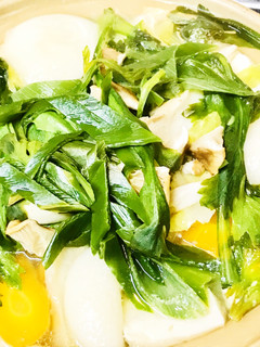 素朴・きくな鍋●菊菜を摂りたい日の野菜鍋-レシピのメイン写真