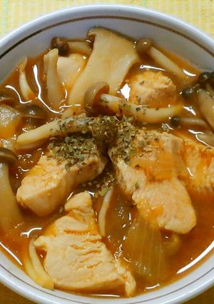 鶏むね肉とキノコ おろし玉ねぎのケチャ煮-レシピのメイン写真