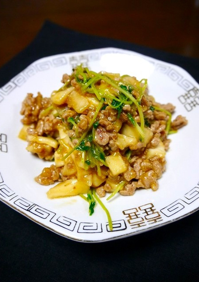 簡単！豆苗とはんぺんの肉みそ炒め-レシピのメイン写真