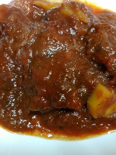 簡単!圧力鍋で牛肉の赤ワイン煮込み-レシピのメイン写真