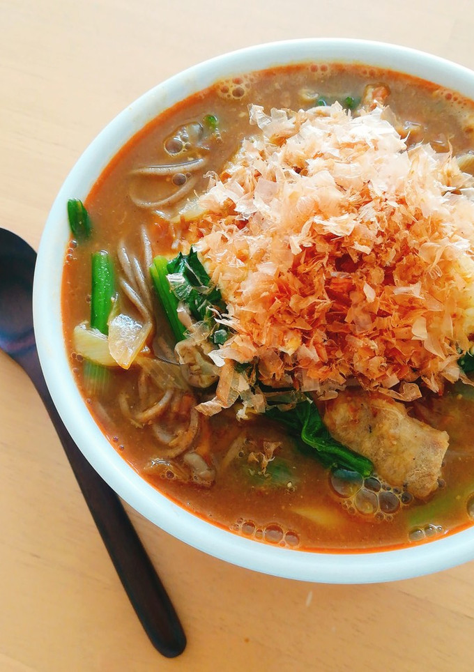 和風カレーそば、トマトと味噌の隠し味-レシピのメイン写真
