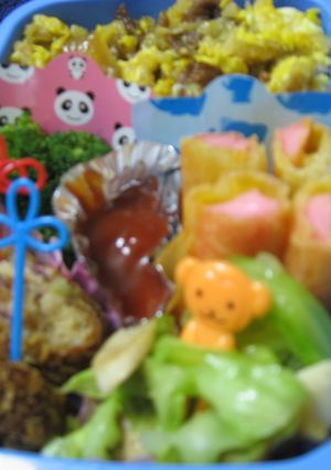 お弁当にも！おさかなソーセージ♪春巻き-レシピのメイン写真