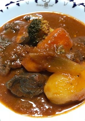 トマトソースで作る簡単ビーフシチュー☆-レシピのメイン写真