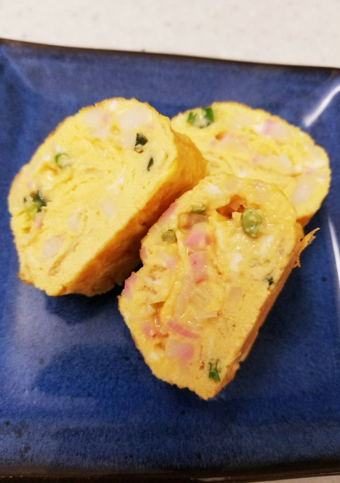 お弁当おかず☆ネギとかまぼこ卵焼き-レシピのメイン写真