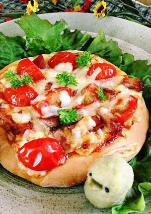 発酵1分！時短パン★ロースハムトマトピザ-レシピのメイン写真
