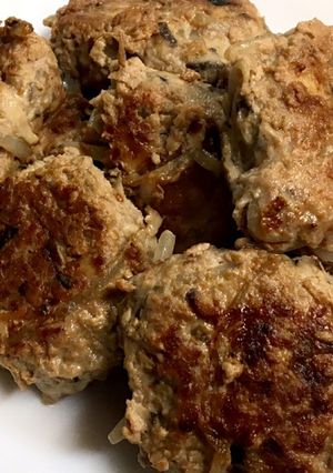 合挽き肉withしいたけ&もやしバーグ-レシピのメイン写真