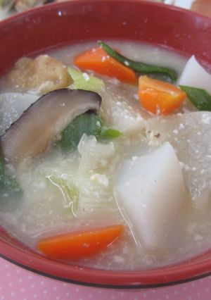 【新発田市の郷土料理】野菜たっぷり粕汁-レシピのメイン写真
