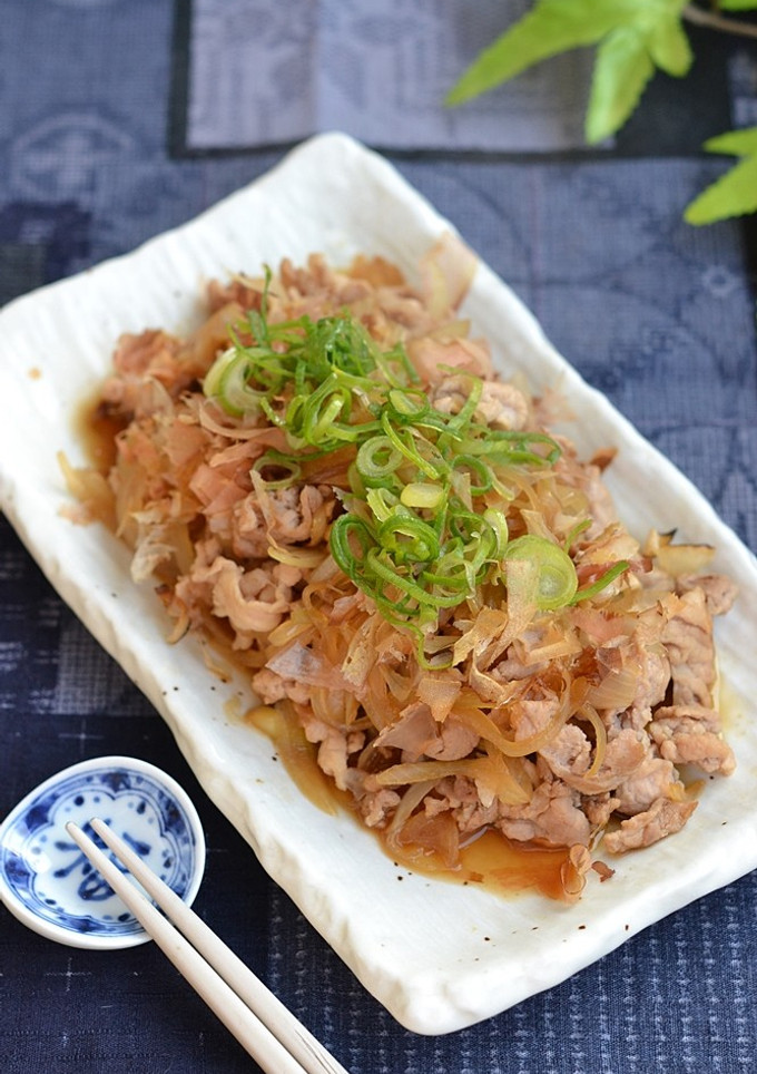 豚こま切れ肉と玉ねぎの甘辛炒め【作り置き-レシピのメイン写真
