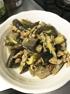 なすたっぷり豚肉の味噌炒め-レシピのメイン写真