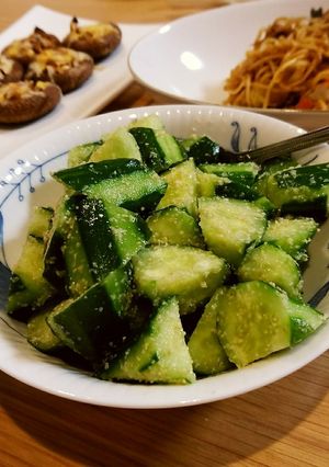 暑い日の副菜！あと1品速攻！ゴマきゅうり-レシピのメイン写真