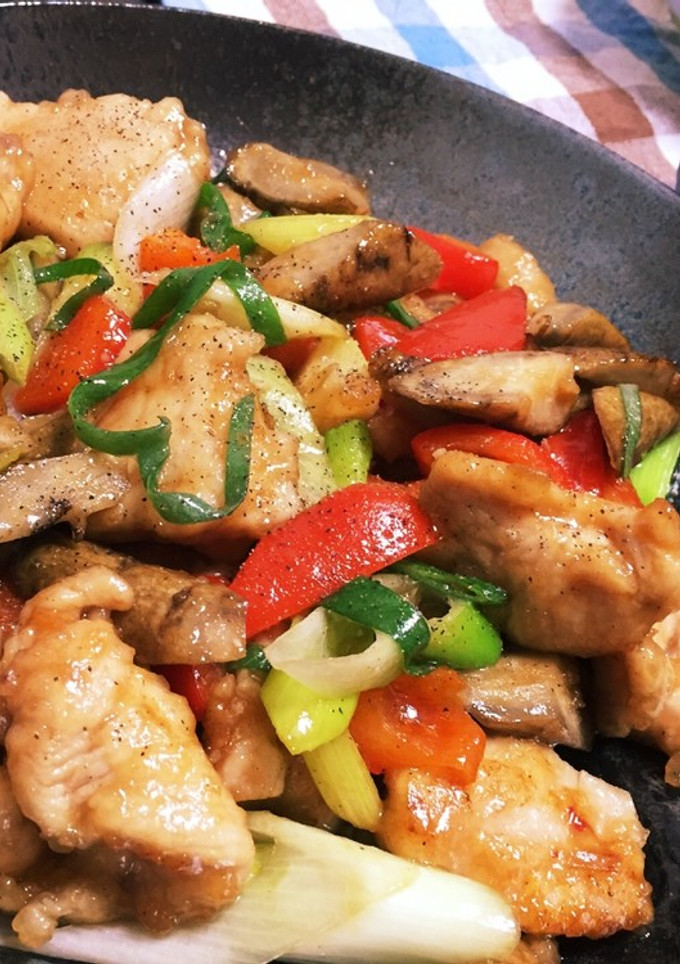 鶏むね肉とごぼうの彩り中華炒め-レシピのメイン写真