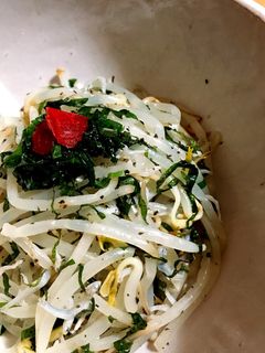 もやしと大葉ちりめんゆかり和え-レシピのメイン写真