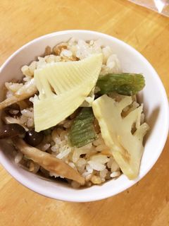 フキとタケノコの炊き込みご飯-レシピのメイン写真