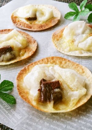 餃子の皮deスイーツ♡チョコと餅のピザ♡-レシピのメイン写真