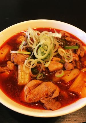 寒い日に!焼きネギが決めて!辛うどん-レシピのメイン写真