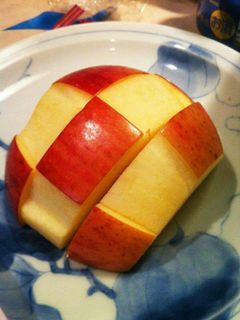 パーティーに★リンゴの飾り切り♪-レシピのメイン写真