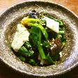 ちぢみほうれん草、きくらげ、湯葉のナムル
