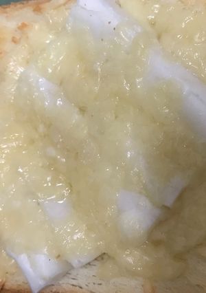トーストアレンジ 餅とチーズ-レシピのメイン写真
