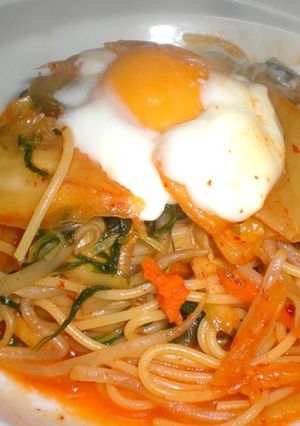キムチパスタ～温泉卵添え～-レシピのメイン写真