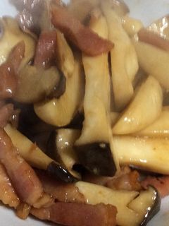 エリンギとベーコンのつゆバター炒め-レシピのメイン写真